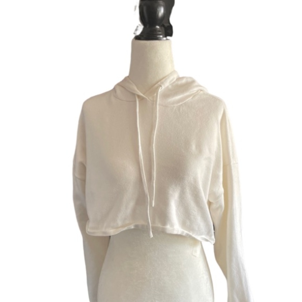 Nova Vintage white cropped hoodie